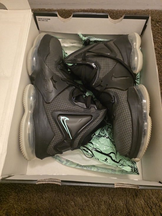 Nike LeBron XIX Soldier Gore-Tex Black with Mint Accent main image 7